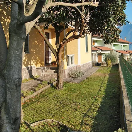 Apartment Casa Paola 111s Gera Lario