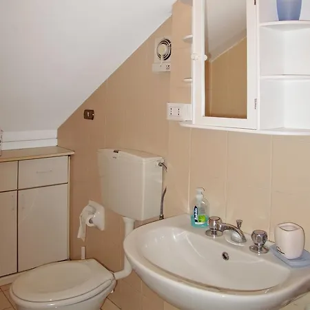 Casa Paola 111s Gera Lario